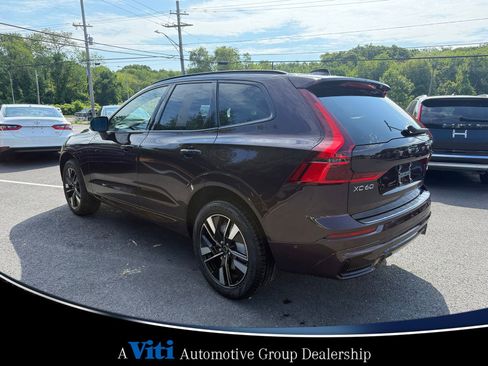 Used 2026 Volvo XC60 B5 Plus w/ Protection Package Premier image 6