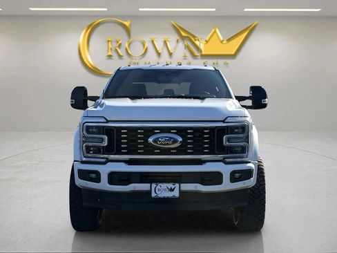 Used 2026 Ford F450 Platinum w/ FX4 Off-Road Package image 3