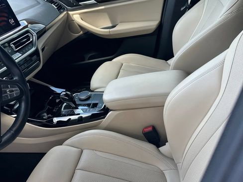 Used 2022 BMW X3 sDrive30i w/ Premium Package 2 (ZPA) RWD image 2