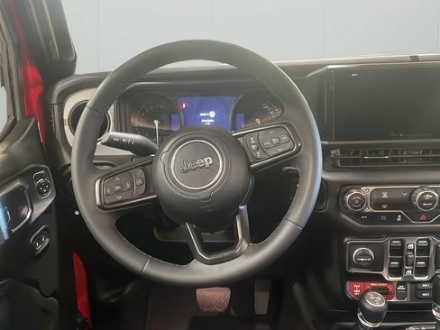 Used 2025 Jeep Wrangler Unlimited Sport S 4xe AWD/4WD image 20