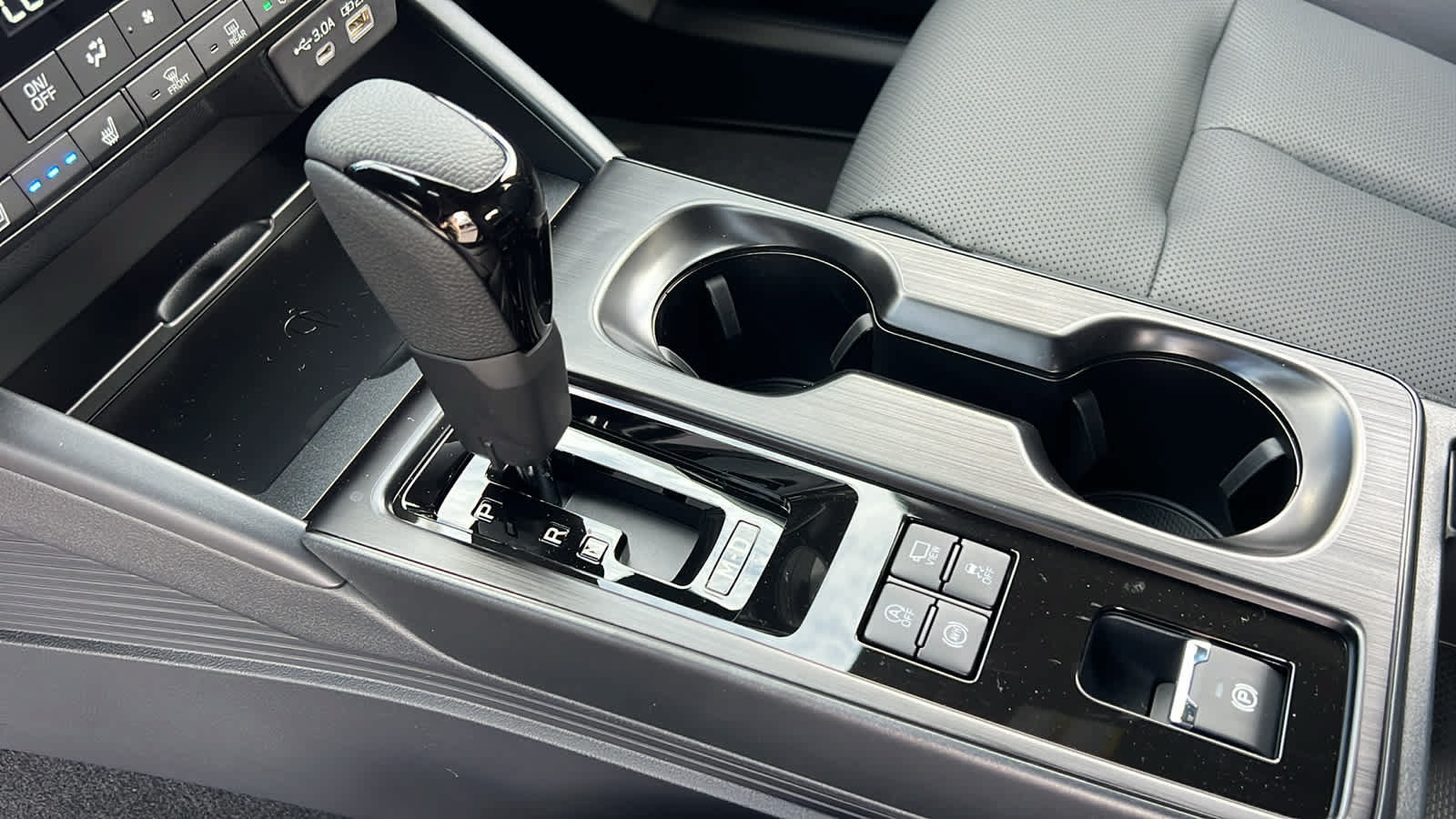 New 2026 Subaru Outback Touring XT AWD/4WD image 13