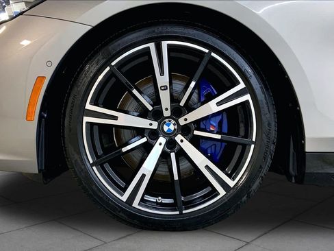 Used 2024 BMW 540i xDrive AWD/4WD image 10