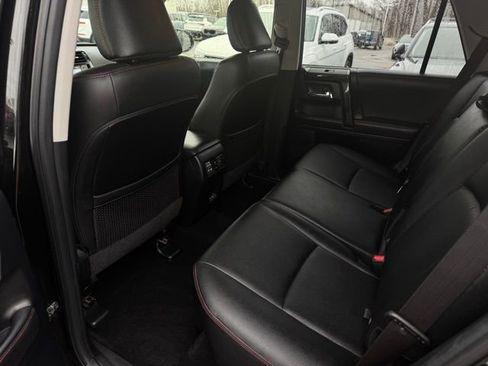 Used 2024 Toyota 4Runner TRD Off-Road Premium image 20