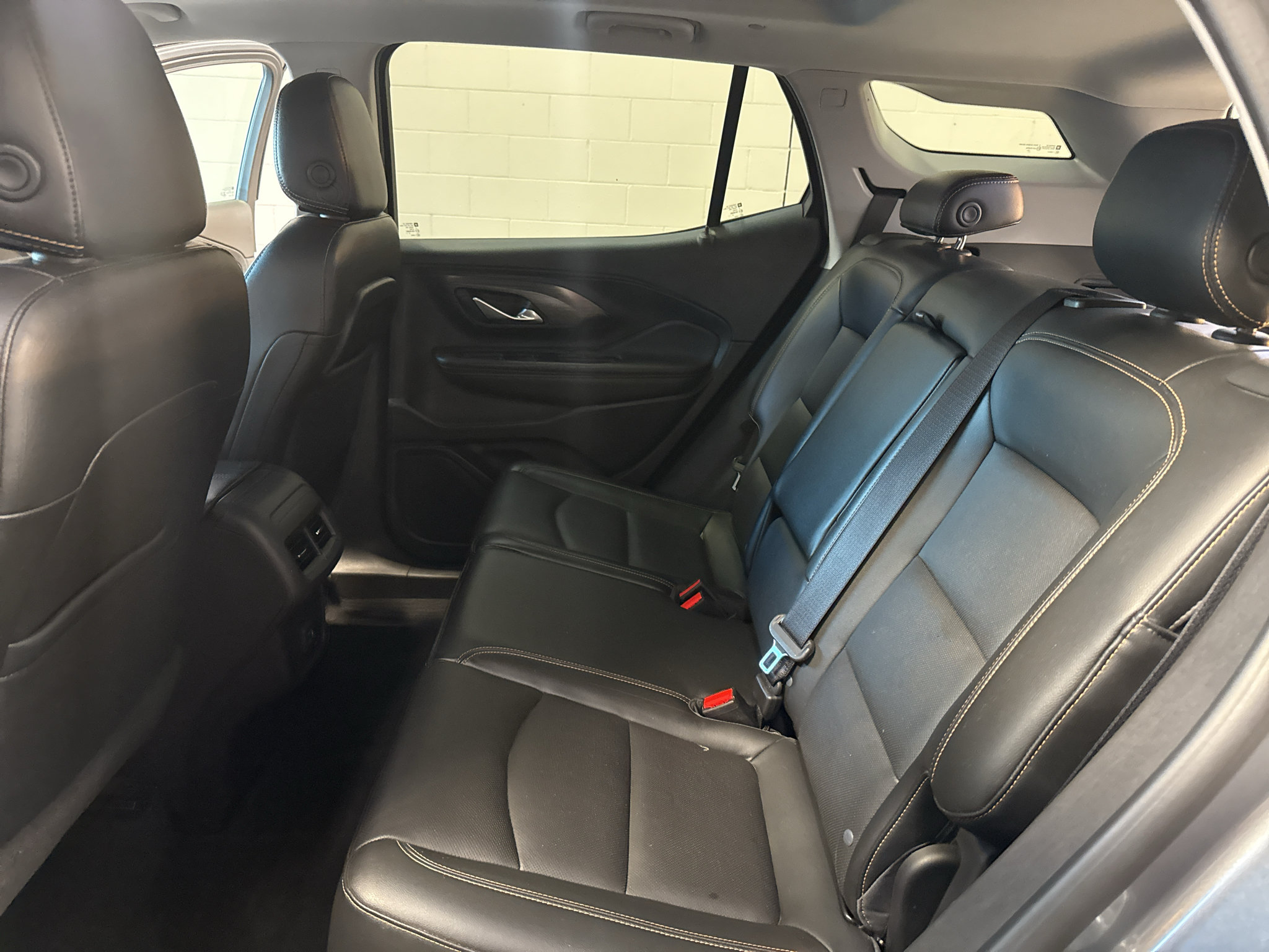 Used 2020 GMC Terrain SLT w/ Preferred Package AWD/4WD image 24