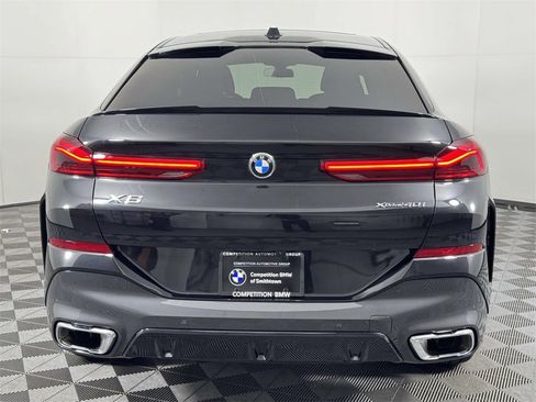 Used 2025 BMW X6 xDrive40i image 9