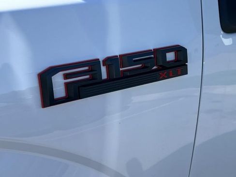 Certified 2020 Ford F150 XLT w/ Equipment Group 302A Luxury AWD/4WD image 5