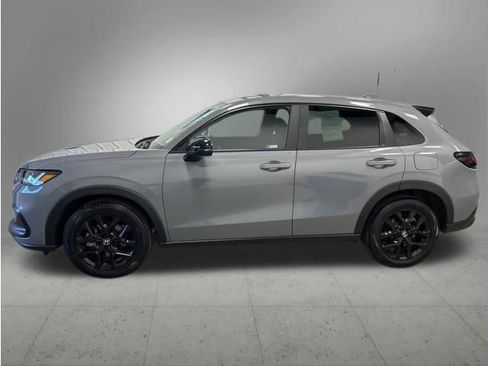 Certified 2024 Honda HR-V Sport image 3