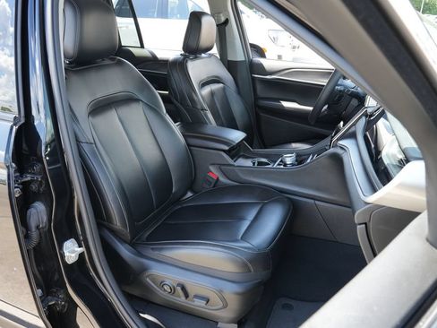 Used 2024 Jeep Grand Cherokee Limited 4xe AWD/4WD image 23