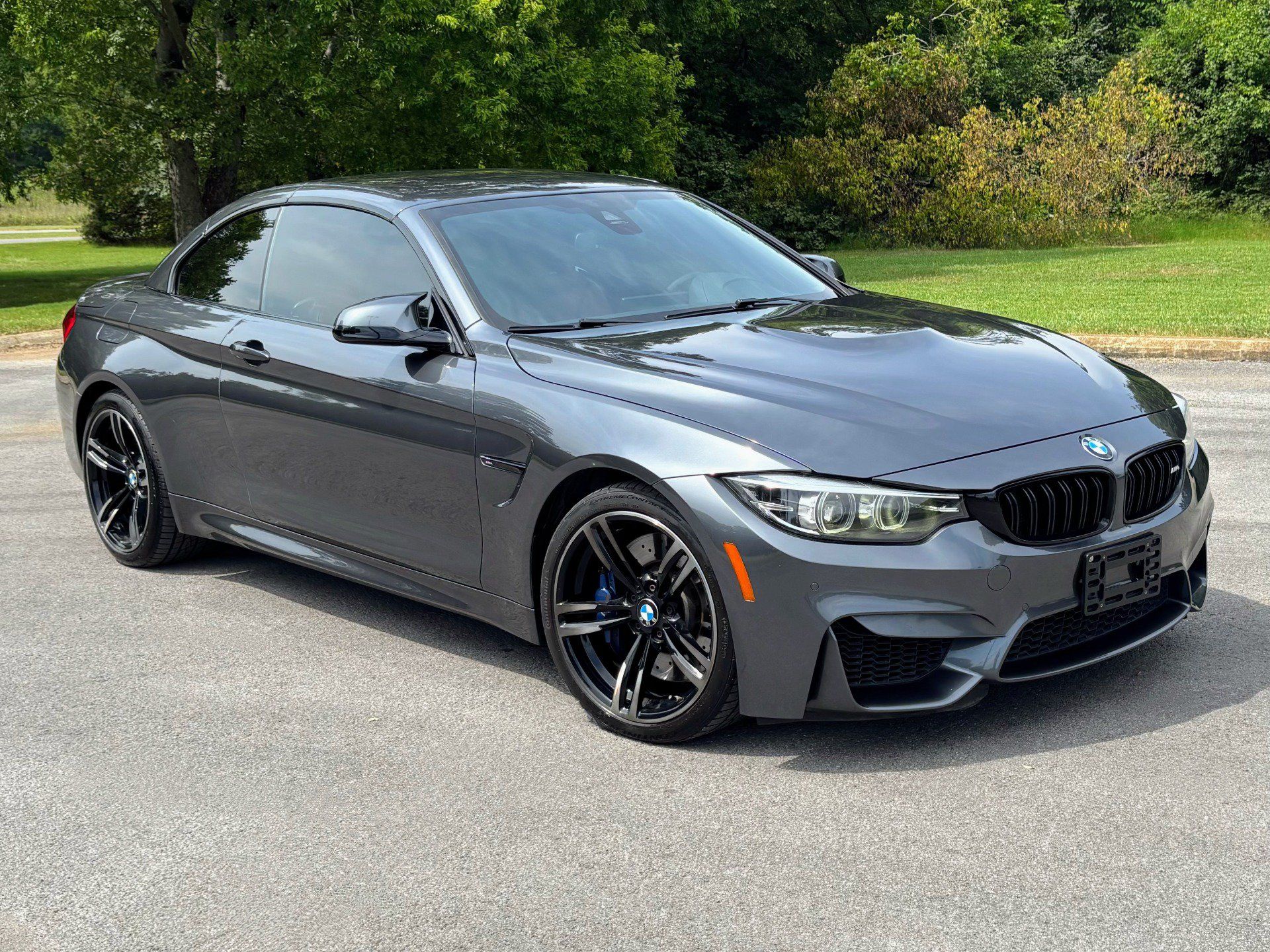 Used 2019 BMW M4 Convertible w/ Competition Package RWD image 15