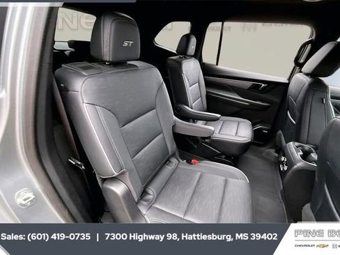 Certified 2025 Buick Enclave Sport Touring w/ LPO, All-Weather Package image 20