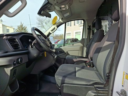 Used 2024 Ford Transit 250 Low Roof w/ Exterior Upgrade Package image 14