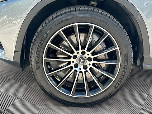Used 2019 Mercedes-Benz GLC 300 GLC 300 image 38