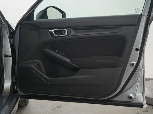 Used 2024 Honda Civic Sport image 11