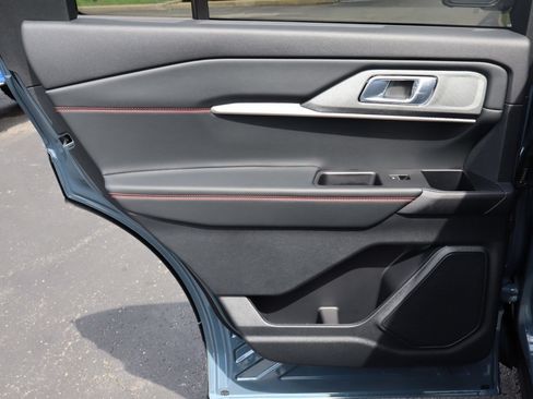 New 2026 Ford Explorer ST-Line w/ ST-Line Street Pack AWD/4WD image 25