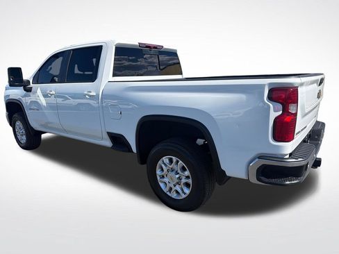 Used 2024 Chevrolet Silverado 2500 LT w/ All Star Edition AWD/4WD image 3