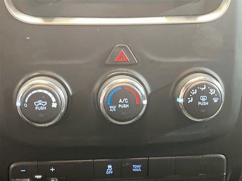 Used 2021 RAM 1500 Tradesman w/ Chrome Plus Package image 16