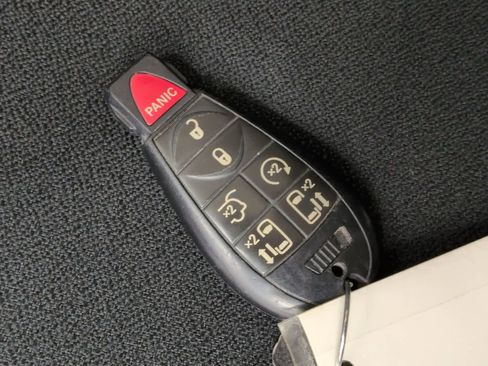 Used 2019 Dodge Grand Caravan SXT w/ Driver Convenience Group image 34