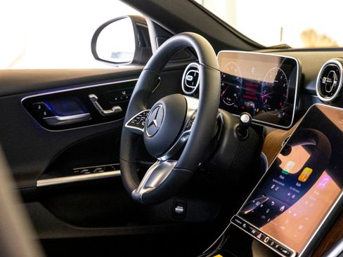 Used 2025 Mercedes-Benz C 300 C 300 image 20