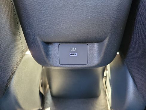 Certified 2025 Nissan Versa SR w/ Trunk Package FWD image 15
