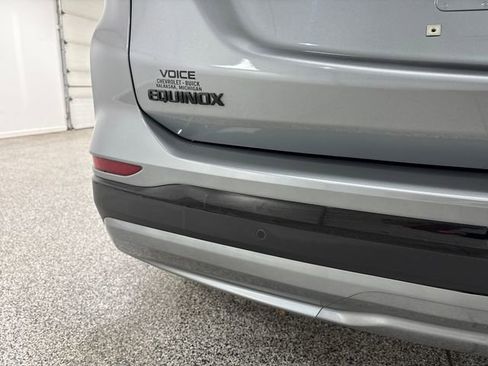 Used 2024 Chevrolet Equinox RS image 33