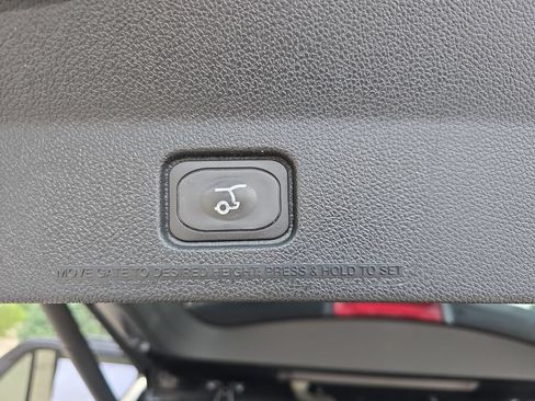 Used 2018 Ford Explorer Sport AWD/4WD image 14