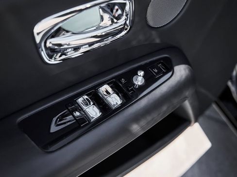 Used 2023 Rolls-Royce Ghost AWD/4WD image 30