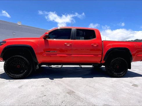 Used 2023 Toyota Tacoma TRD Pro AWD/4WD image 3