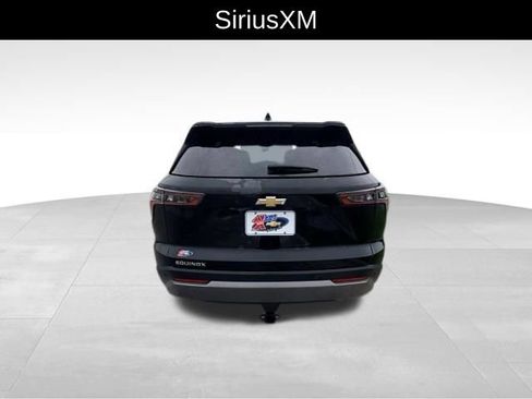 Used 2025 Chevrolet Equinox LT FWD image 6