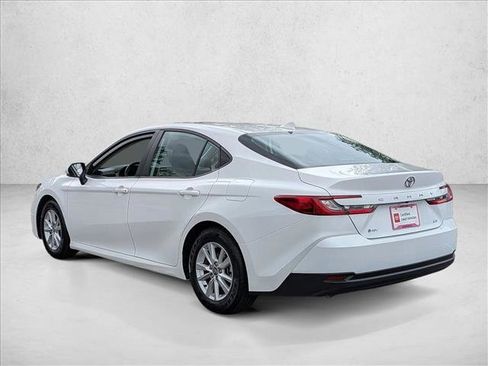 Certified 2025 Toyota Camry LE FWD image 8