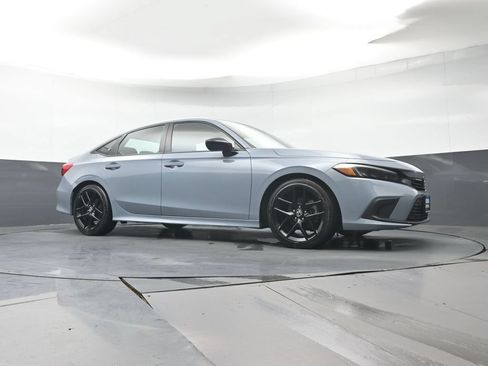Used 2023 Honda Civic Sport image 33