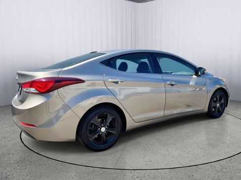 Used 2016 Hyundai Elantra Value Edition FWD image 6