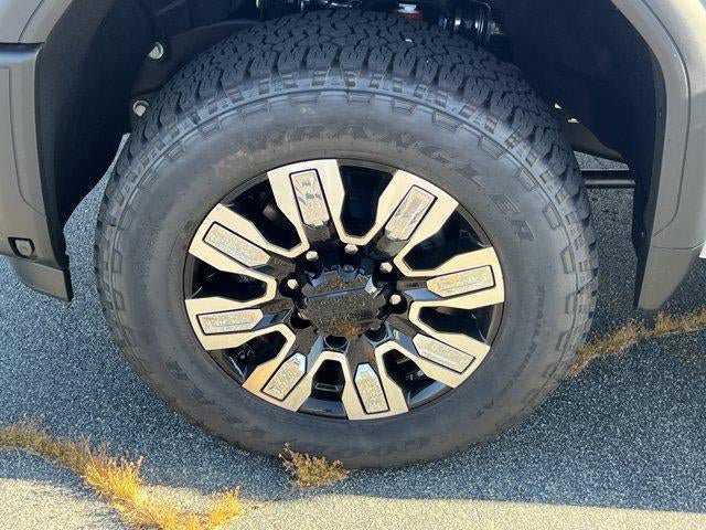 New 2026 GMC Sierra 2500 Denali AWD/4WD image 13
