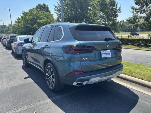 Certified 2024 BMW X5 xDrive50e w/ Executive Package AWD/4WD image 15