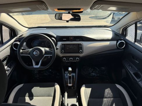 Used 2020 Nissan Versa SV image 24