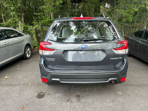 Used 2023 Subaru Forester AWD/4WD image 3