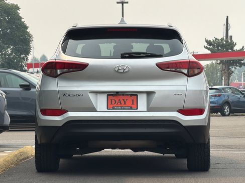 Used 2018 Hyundai Tucson SEL AWD/4WD image 6