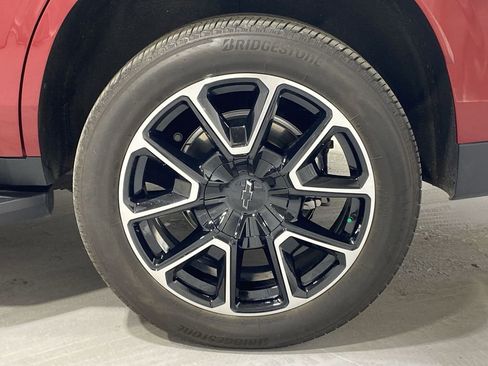 Used 2025 Chevrolet Tahoe RST w/ Comfort Package image 32