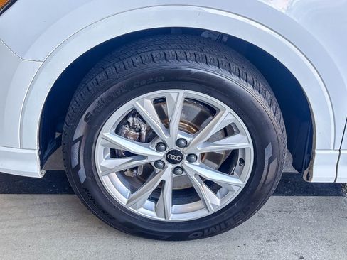 Used 2023 Audi Q3 2.0T Premium AWD/4WD image 11