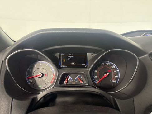 Used 2017 Ford Focus RS AWD/4WD image 27