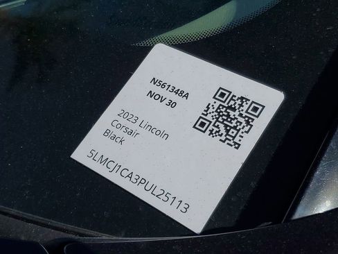 Used 2023 Lincoln Corsair FWD image 25