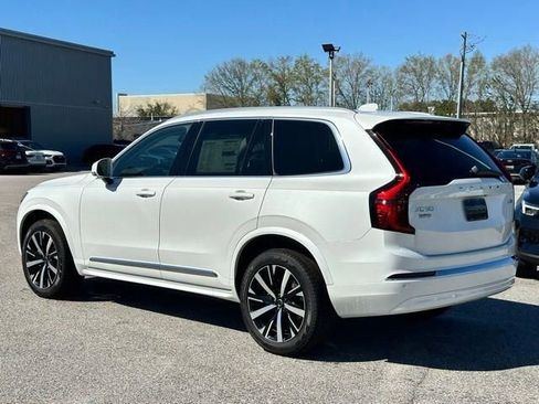 New 2026 Volvo XC90 B5 Core image 29