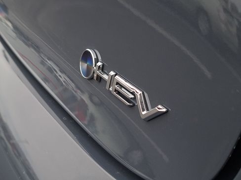 New 2026 Toyota Prius XLE image 6