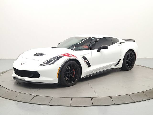 Used 2019 Chevrolet Corvette Grand Sport RWD image 3