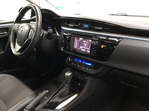 Used 2014 Toyota Corolla S w/ Driver Convenience Package image 20