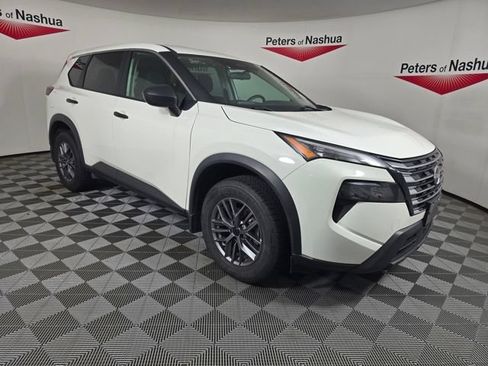 Certified 2024 Nissan Rogue S AWD/4WD image 1