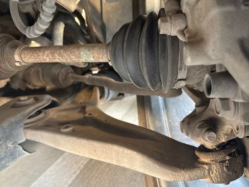 Used 2016 Ford Fusion SE FWD image 29