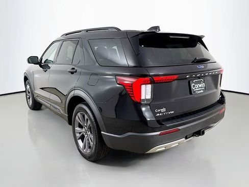 New 2026 Ford Explorer Active w/ Active Comfort Package image 5
