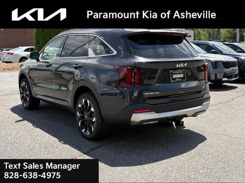 New 2025 Kia Sorento EX w/ Panoramic Sunroof Package image 4