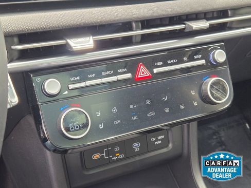 Certified 2025 Hyundai Tucson Limited AWD/4WD image 29