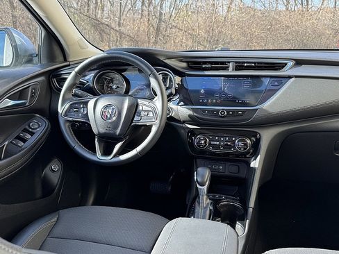Used 2023 Buick Encore GX Select w/ Sport Touring Package image 11